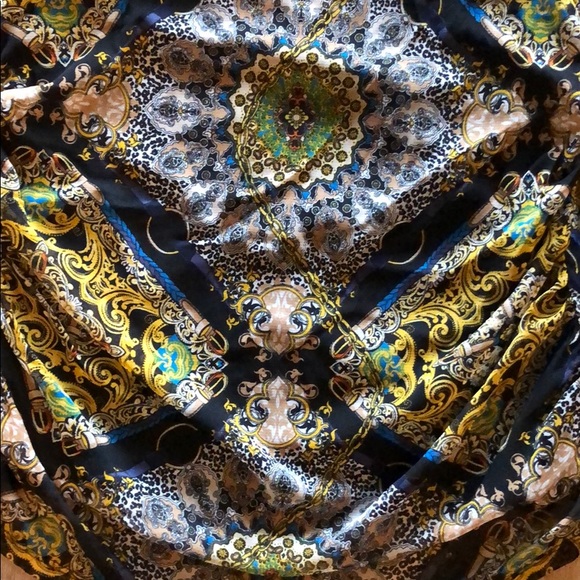 Women’s INC Blouse Size Large. Like new - Picture 10 of 14